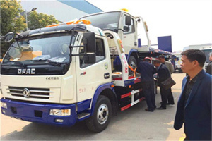 金昌汽车道路救援拖车价格